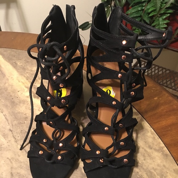 Indigo Block Heels - Picture 3 of 8